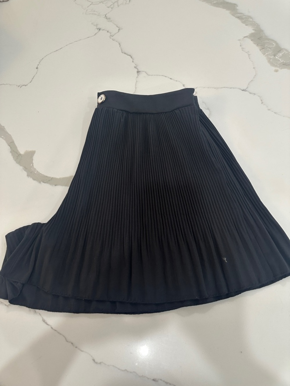 SHEIN Black High-Waist Pleated Midi Skirt